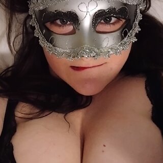 Bustyandlusty