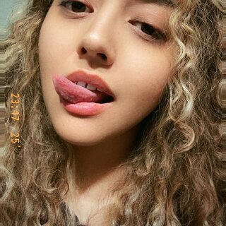 curlyqueengoddess