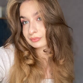 NinaBlond